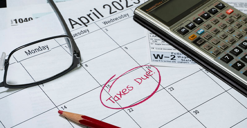 calendar with tax day circled